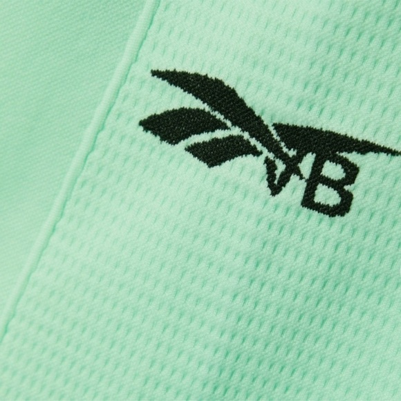 Reebok x Victoria Beckham Seamless Leggings Size Medium NWT - Picture 5 of 8